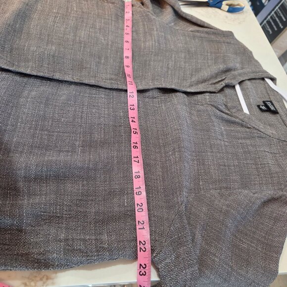 Eileen Fisher Top Shirt Large Button Italian Linen Blend Gray Minimalist - Picture 6 of 9